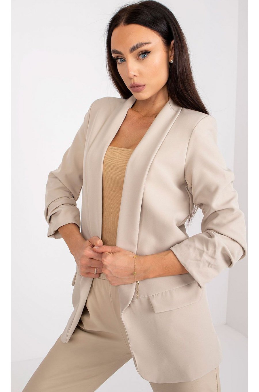 Sacou dama elegant, bej, cu maneca trei sferturi, Darlen Sacou dama elegant, bej, cu maneca trei sferturi, Darlen 1 - jojofashion.ro