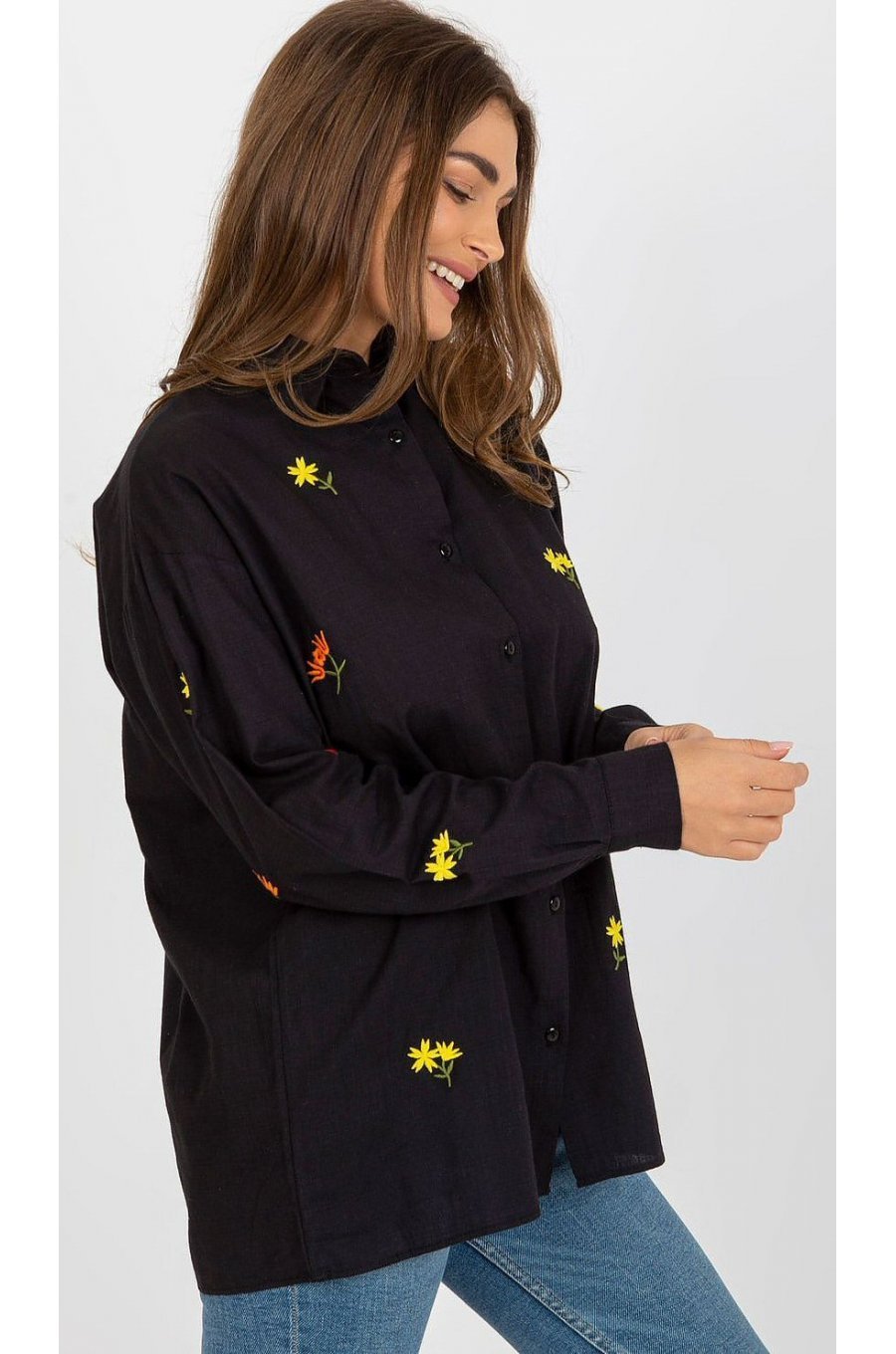 Camasa dama oversize, din bumbac, neagra, cu maneca lunga si flori multicolore, Flower 2 - jojofashion.ro