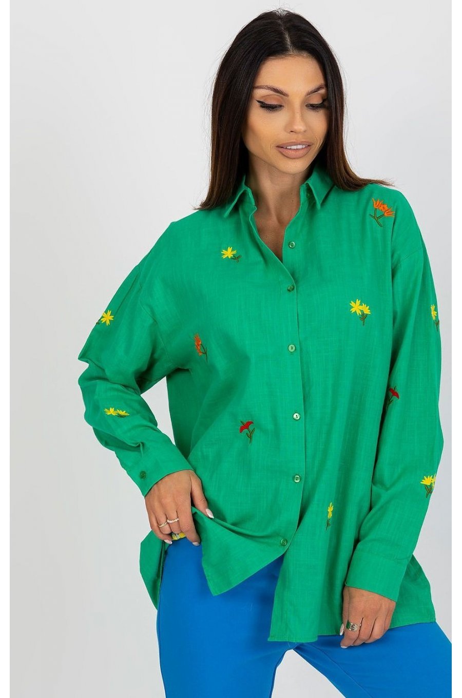 Camasa dama oversize, din bumbac, verde, cu maneca lunga si flori multicolore, Flower 1 - jojofashion.ro