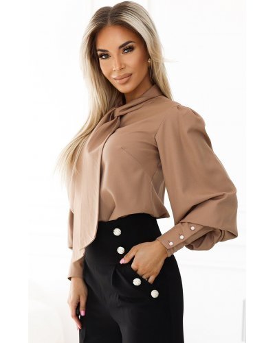 Bluza dama eleganta bej cu maneca lunga lejera Anouk Bluze dama, Bluza dama eleganta bej cu maneca lunga lejera Anouk - jojofashion.ro