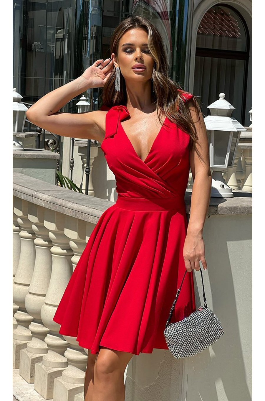 Rochie baby doll scurta rosie din vascoza in clos Katalina 4 - jojofashion.ro