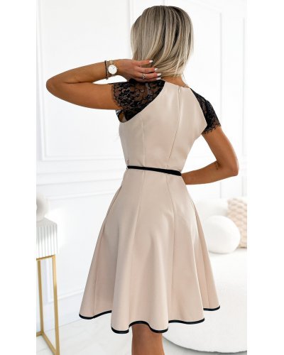 Rochii bej, Rochie scurta, bej, in clos, cu maneca scurta din dantela neagra si curea, Sadira - jojofashion.ro