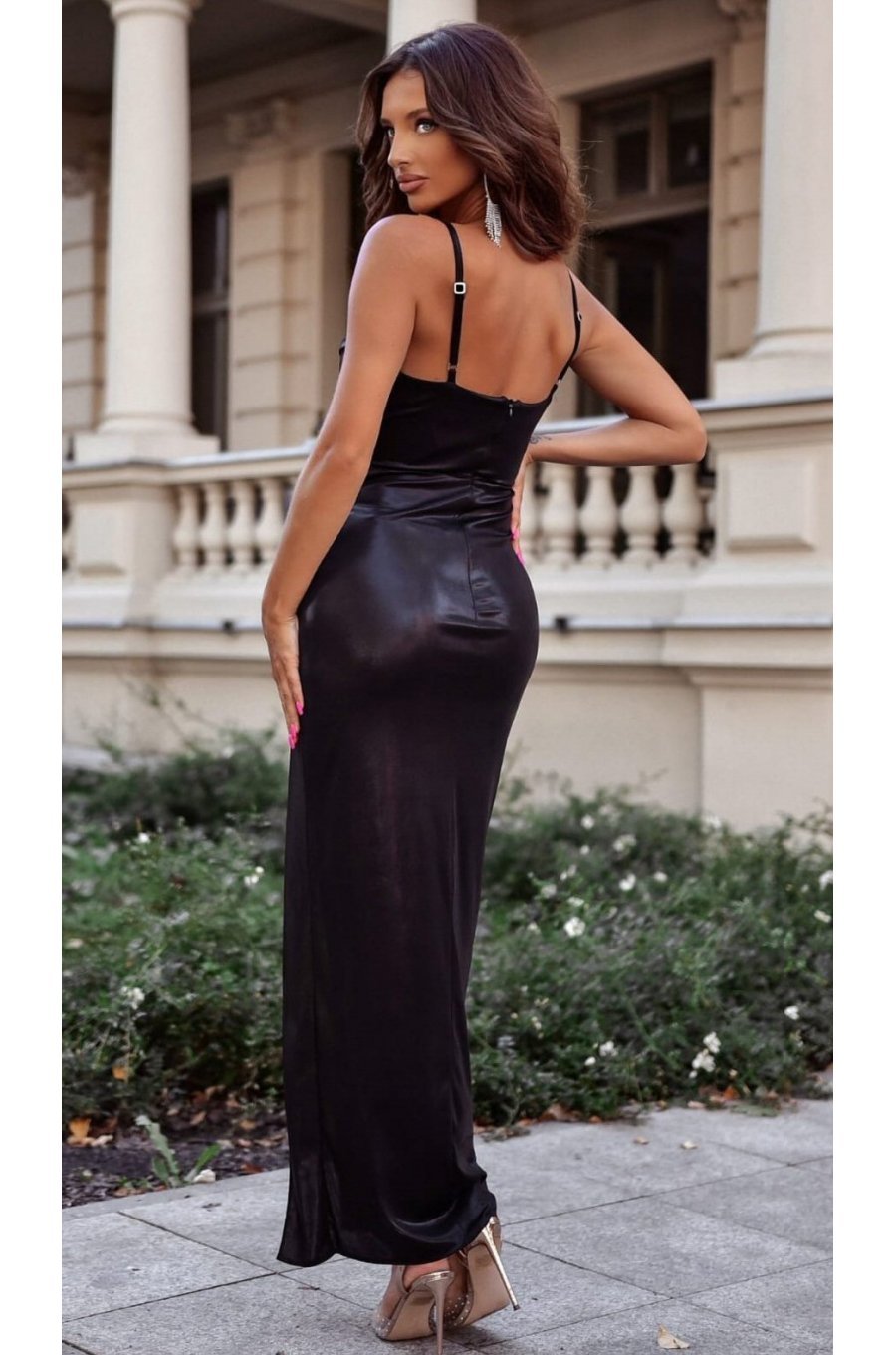 Rochie de ocazie lunga neagra mulata CiriLux Rochie de ocazie lunga neagra mulata CiriLux 2 - jojofashion.ro