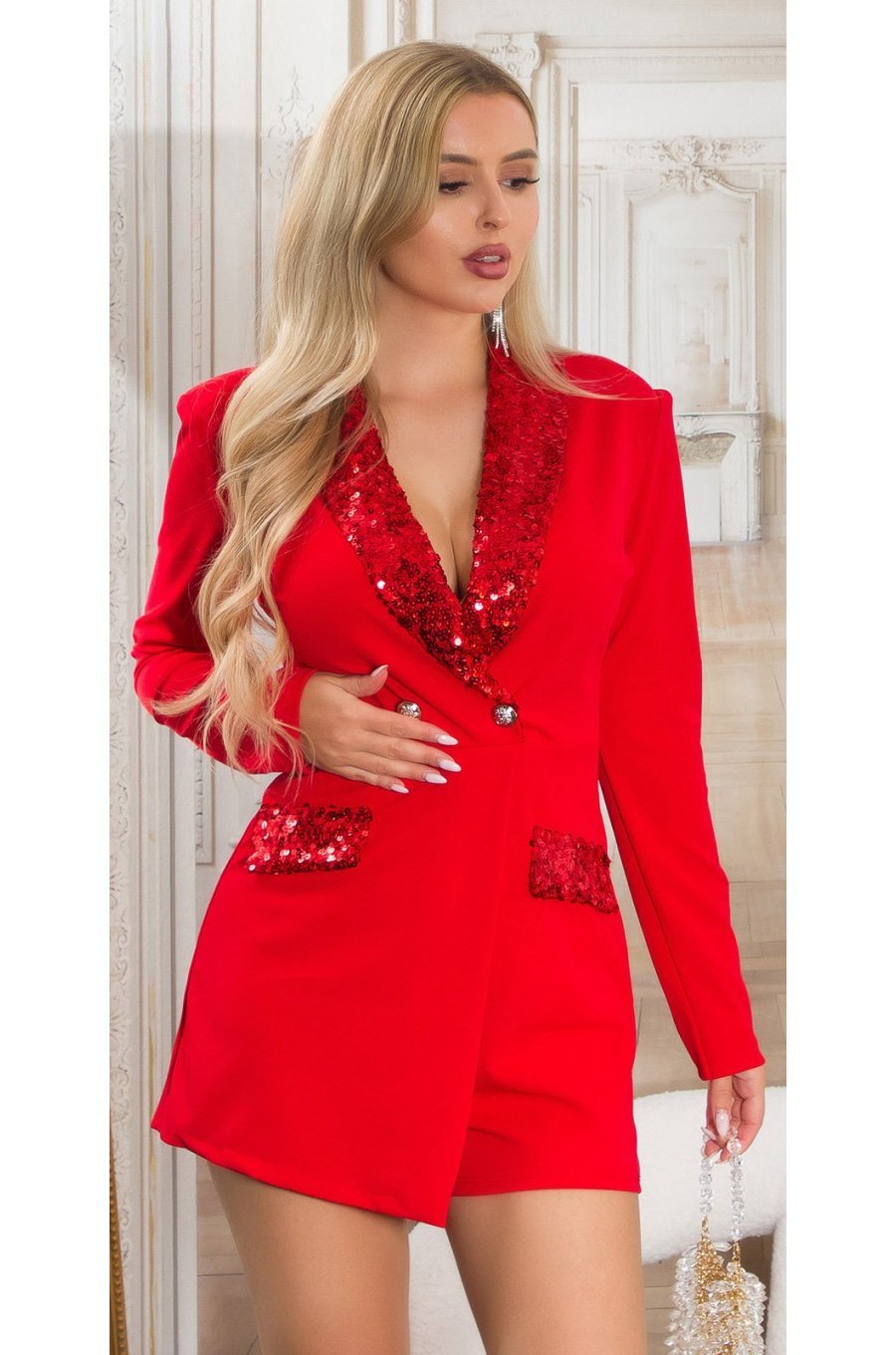 Salopeta rosie scurta stil sacou cu paiete pe revere si buzunare Chiquita 1 - jojofashion.ro