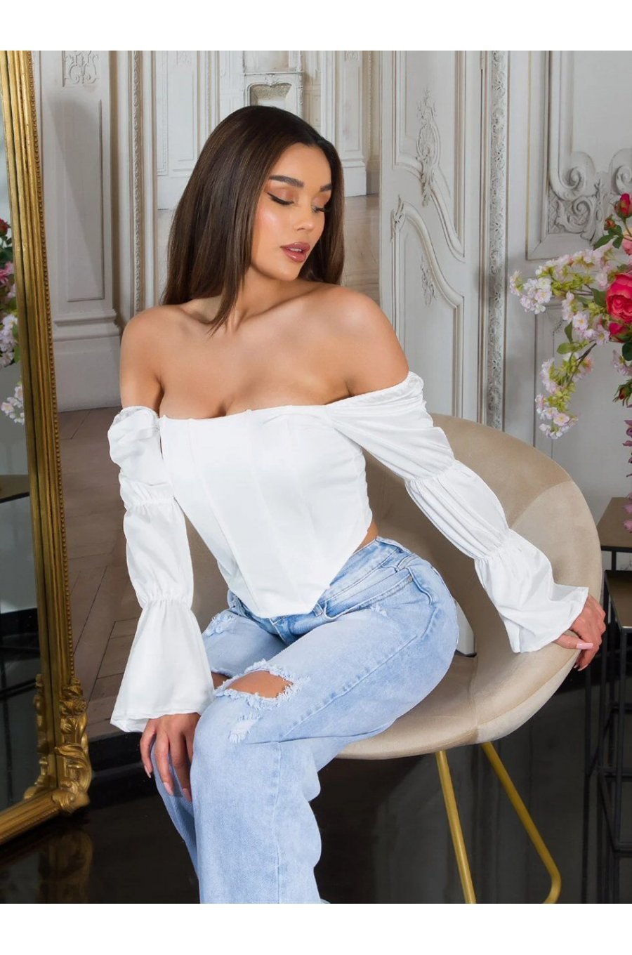 Top dama tip corset, alb, din satin, cu maneca lunga si umerii goi, Esra 1 - jojofashion.ro