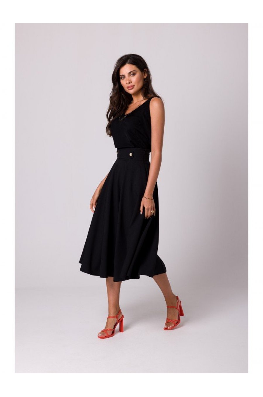 Fusta eleganta, in clos, midi, neagra, cu talia inalta, Ninette Fusta eleganta, in clos, midi, neagra, cu talia inalta, Ninette 4 - jojofashion.ro