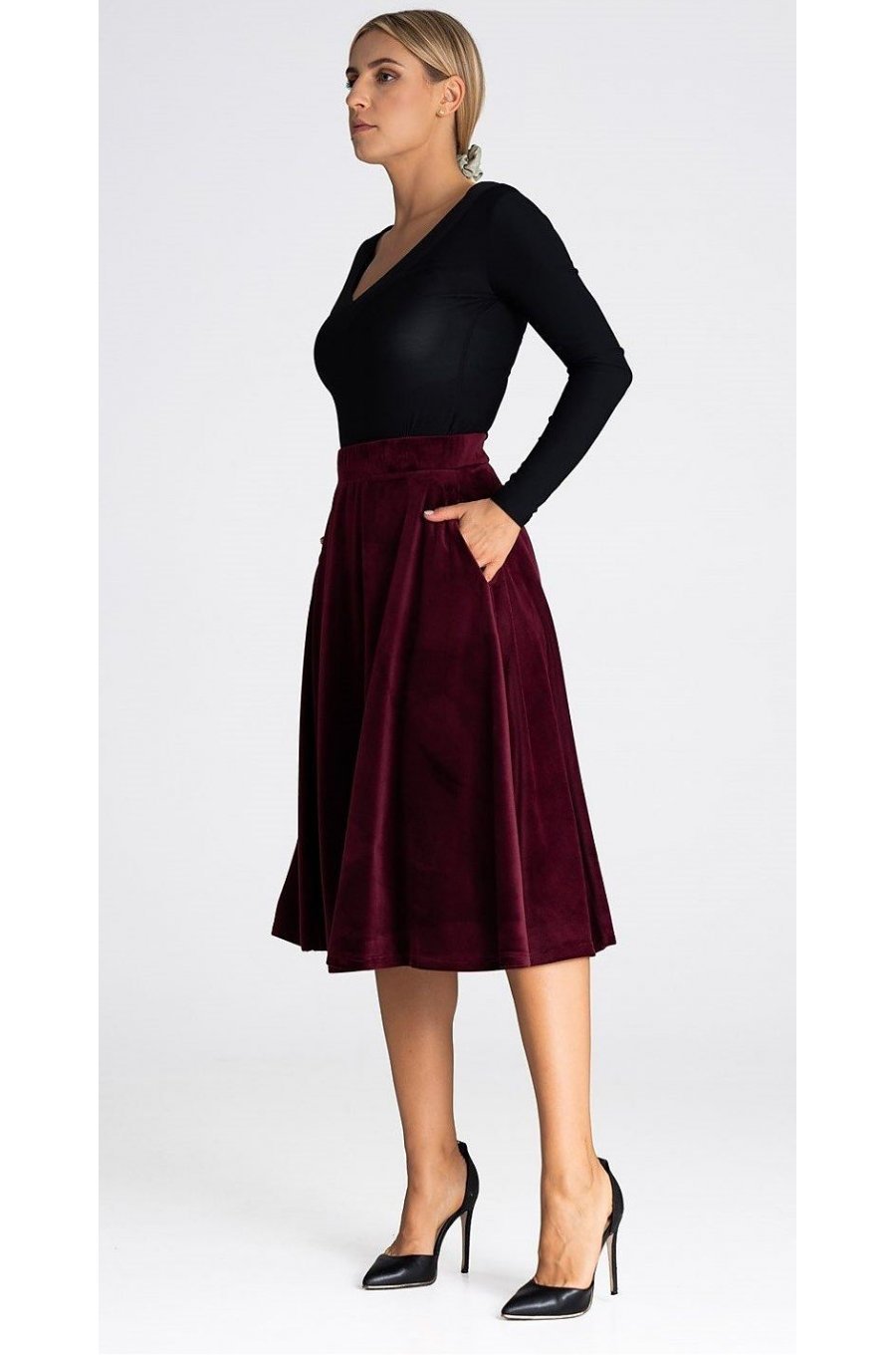 Fusta evazata din catifea, midi, burgundy, cu talia inalta si buzunare, Barril 2 - jojofashion.ro