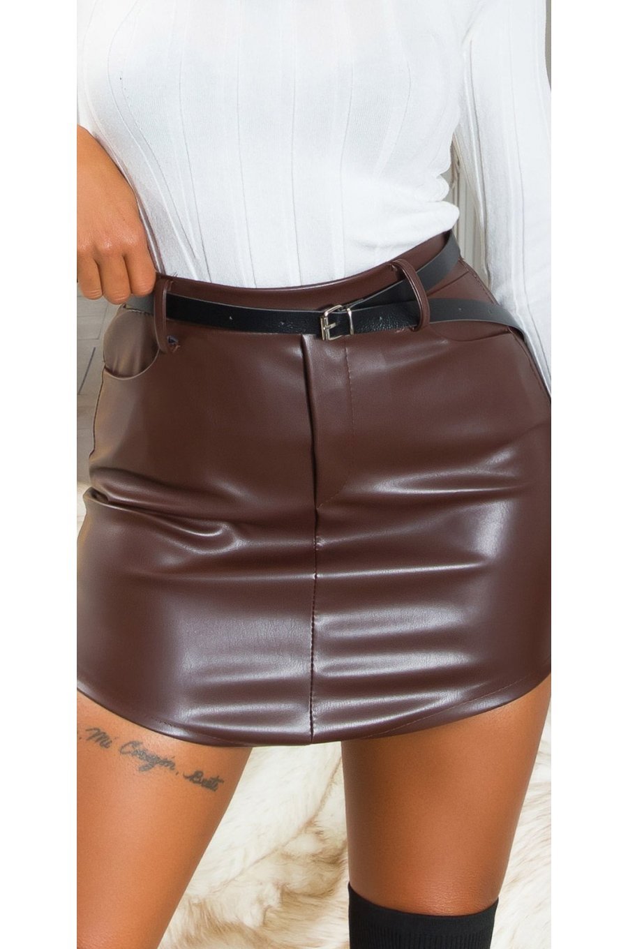 Fusta mulata din piele eco, maro, scurta, Dare Fusta mulata din piele eco, maro, scurta, Dare 1 - jojofashion.ro