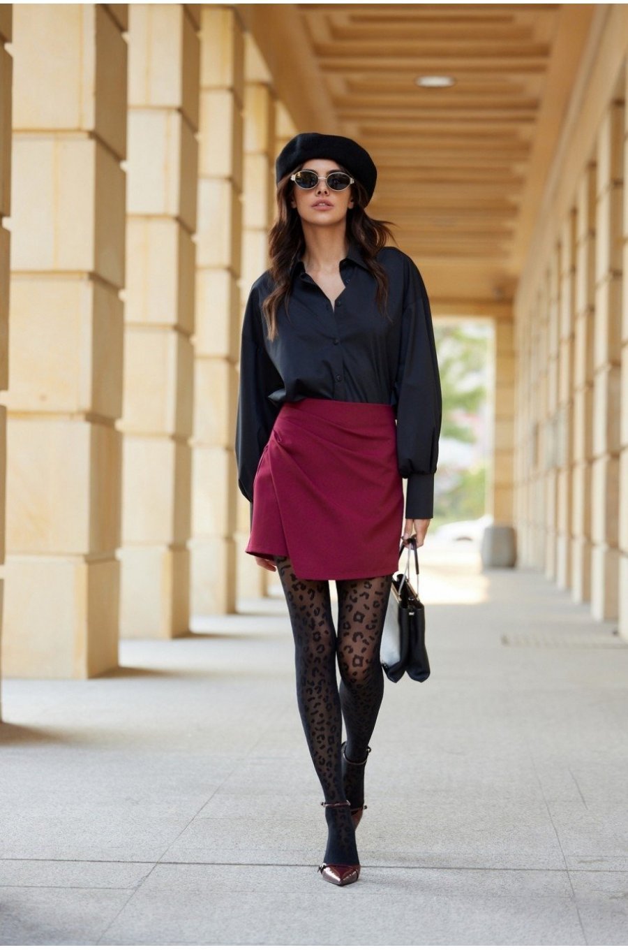 Fusta pantalon scurta, burgundy, drapata, SeleneR Fusta pantalon scurta, burgundy, drapata, SeleneR 4 - jojofashion.ro