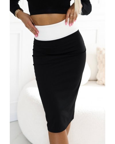 Fusta tip creion, mulata, midi, neagra, cu banda alba in talie, Kysha Fuste dama, Fusta tip creion, mulata, midi, neagra, cu banda alba in talie, Kysha - jojofashion.ro