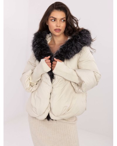 Geci dama, Geaca dama iarna bej cu gluga si blana eco Solenne - jojofashion.ro