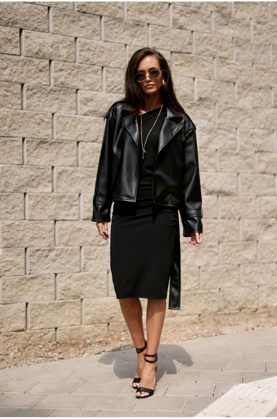 Geaca dama piele eco scurta neagra cu cordon in talie LorinaR 5 - jojofashion.ro