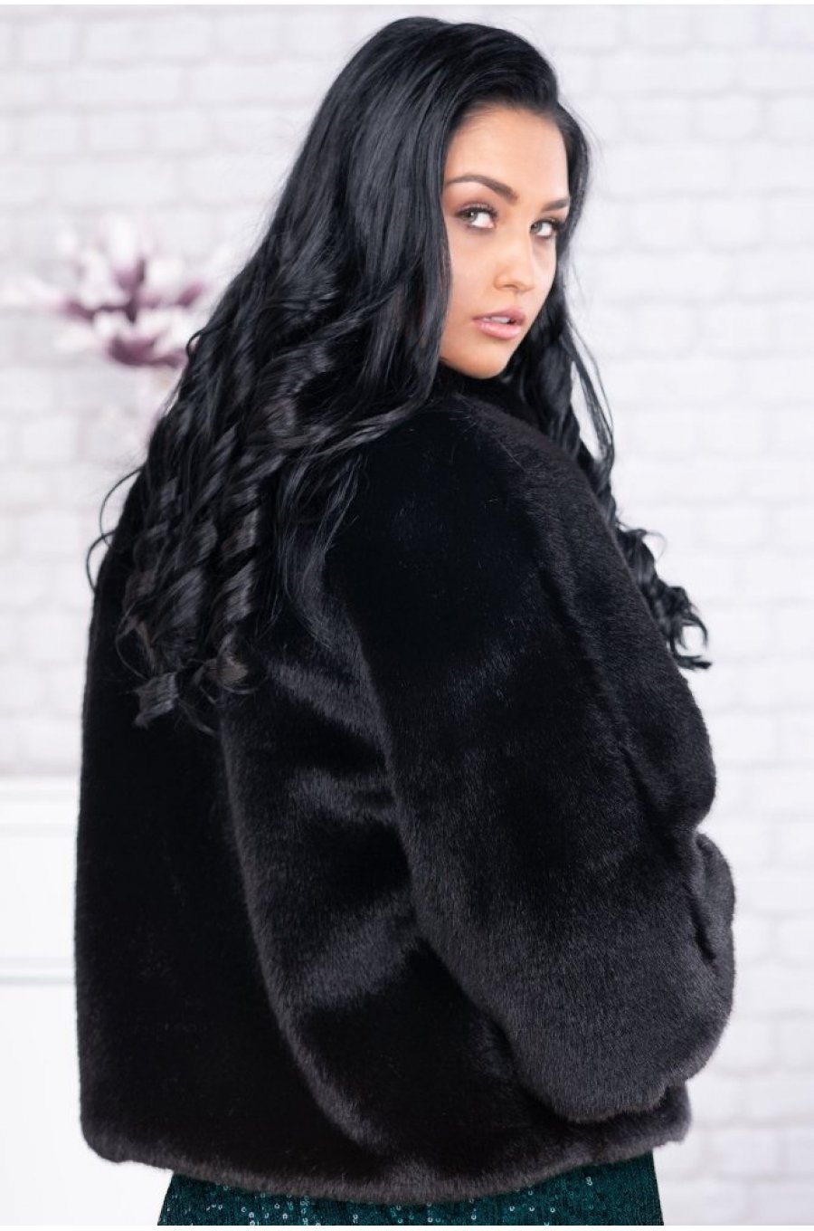 Capa dama blana eco neagra plus size Per Donna Kami 2 - jojofashion.ro
