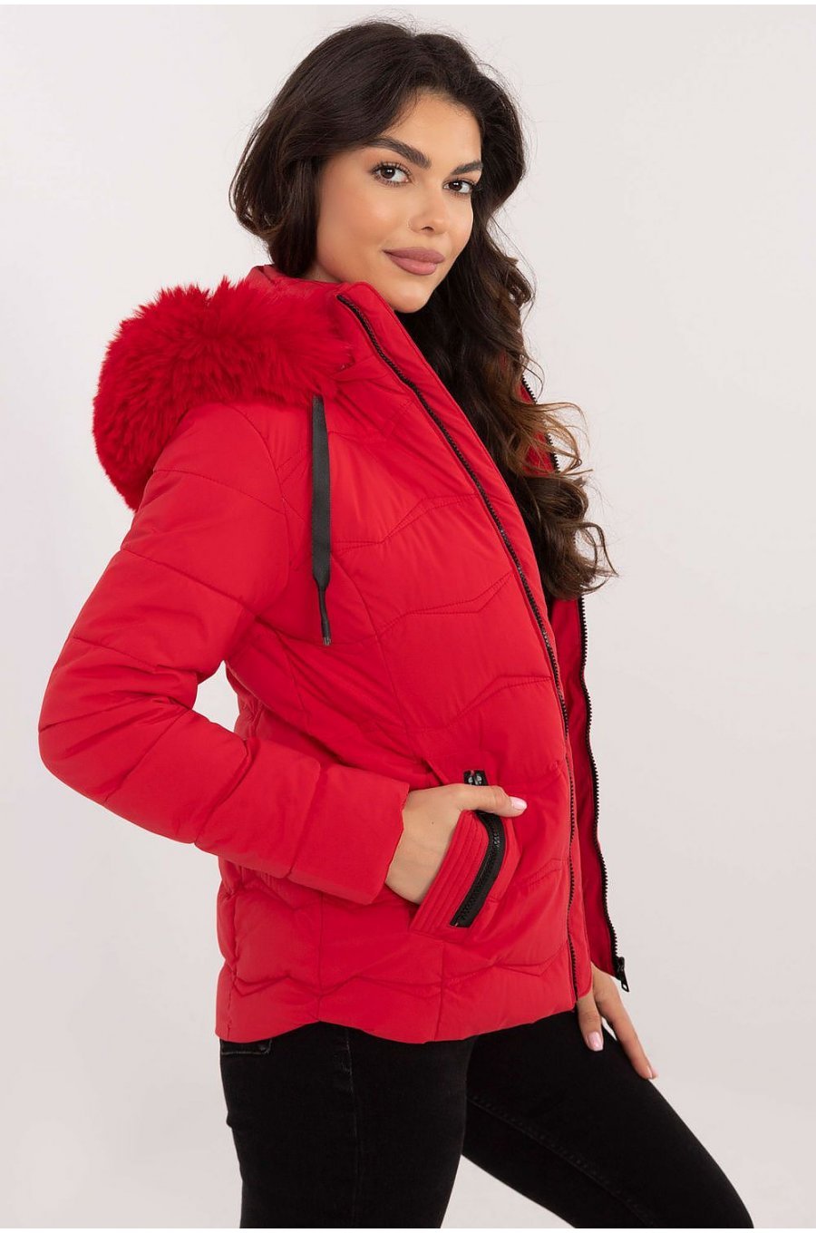 Geaca dama de iarna matlasata, rosie, cu gluga si blanita, Idana 3 - jojofashion.ro