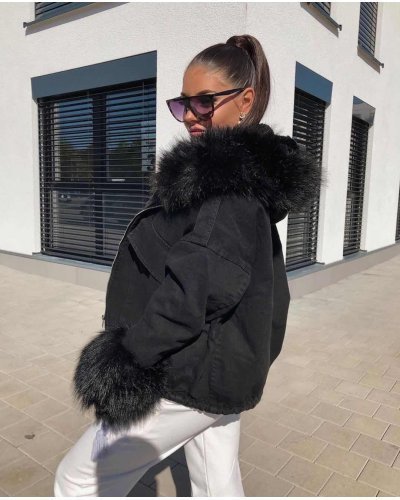 Geaca dama din denim negru cu blanita eco si gluga Sara Geci dama, Geaca dama din denim negru cu blanita eco si gluga Sara - jojofashion.ro