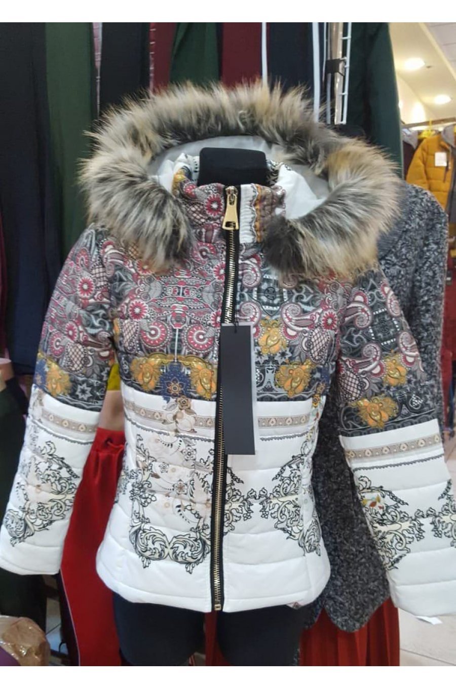 Geaca de dama multicolora cu gluga si blanita Dunya 1 - jojofashion.ro