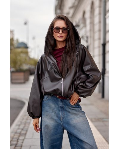 Geaca dama piele eco maro oversize cu gluga Hoodiva Geci dama, Geaca dama piele eco maro oversize cu gluga Hoodiva - jojofashion.ro