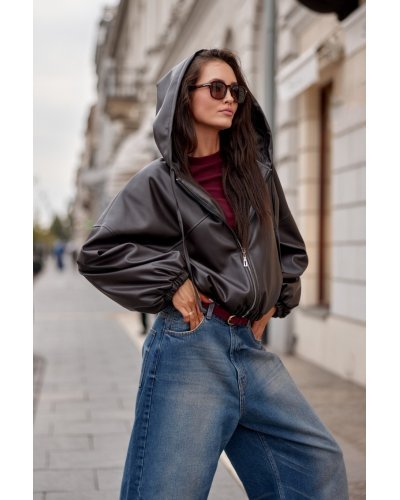 Geaca dama piele eco maro oversize cu gluga Hoodiva Geci dama, Geaca dama piele eco maro oversize cu gluga Hoodiva - jojofashion.ro