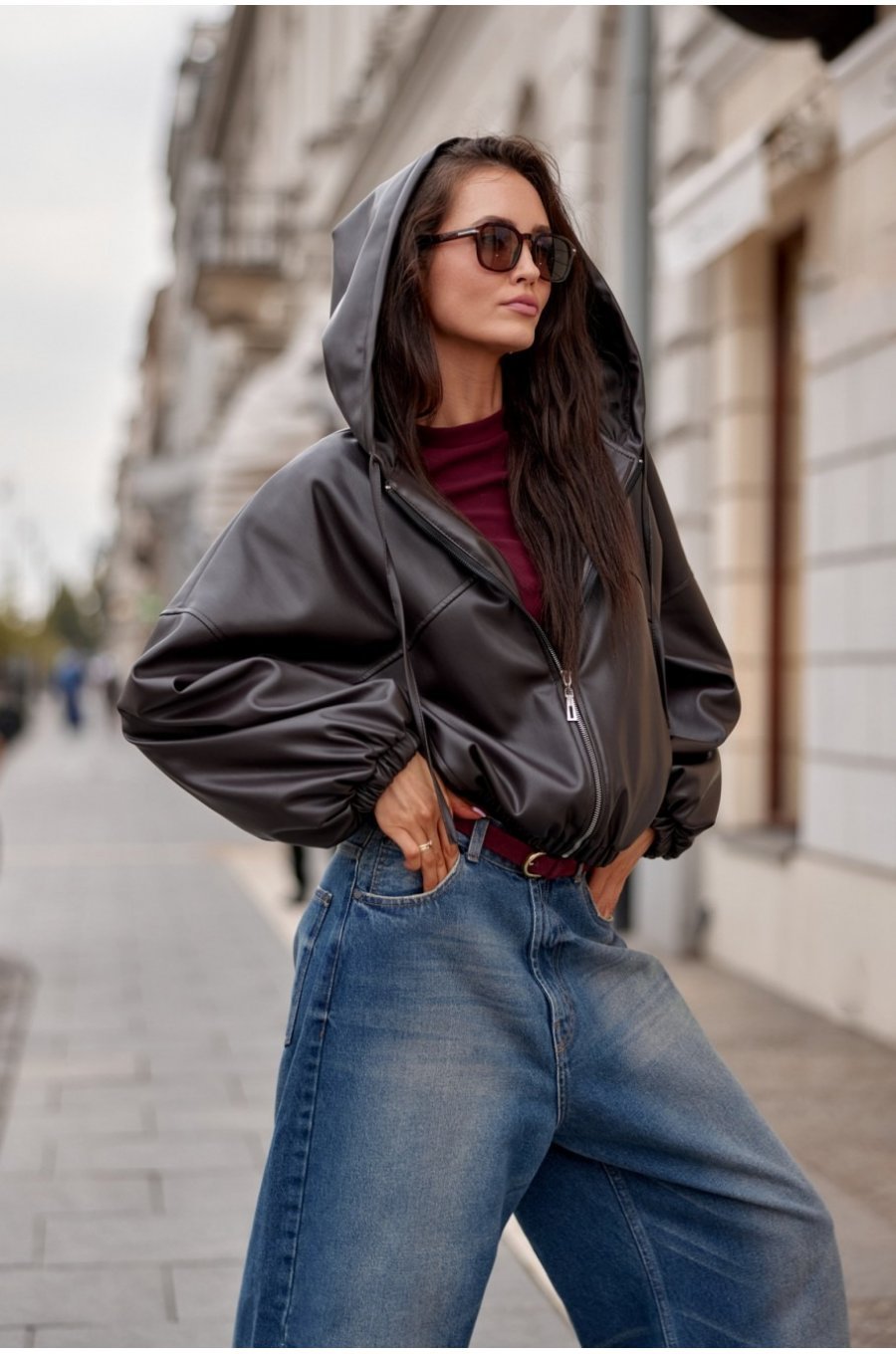 Geaca dama piele eco maro oversize cu gluga Hoodiva 2 - jojofashion.ro