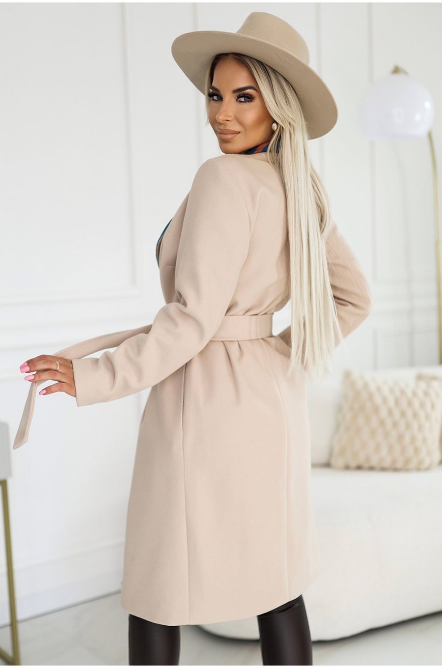 Palton dama elegant bej cu buzunare si revere multicolore Georgia 3 - jojofashion.ro