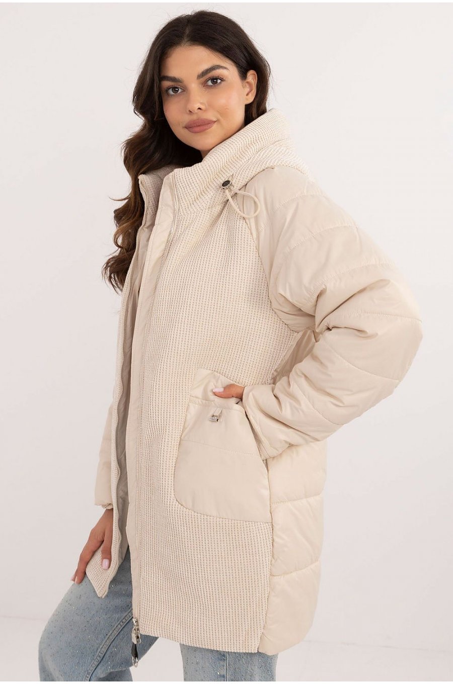Geaca dama de iarna midi, din fas si catifea, bej, cu gluga, Korry Geaca dama de iarna midi, din fas si catifea, bej, cu gluga, Korry 2 - jojofashion.ro