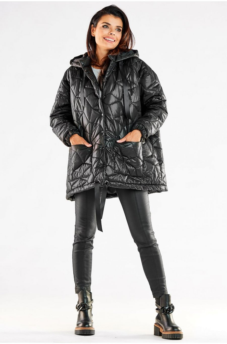Geaca dama de iarna midi, matlasata, neagra, oversize, cu gluga, Aylar Geaca dama de iarna midi, matlasata, neagra, oversize, cu gluga, Aylar 3 - jojofashion.ro