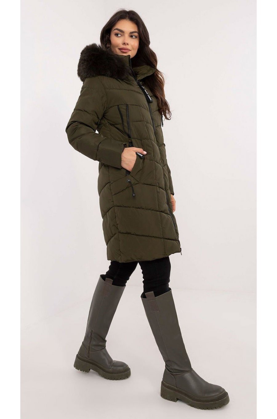 Geaca dama de iarna parka lunga, kaki, matlasata, cu gluga si blanita, Elina3 Geaca dama de iarna parka lunga, kaki, matlasata, cu gluga si blanita, Elina3 2 - jojofashion.ro