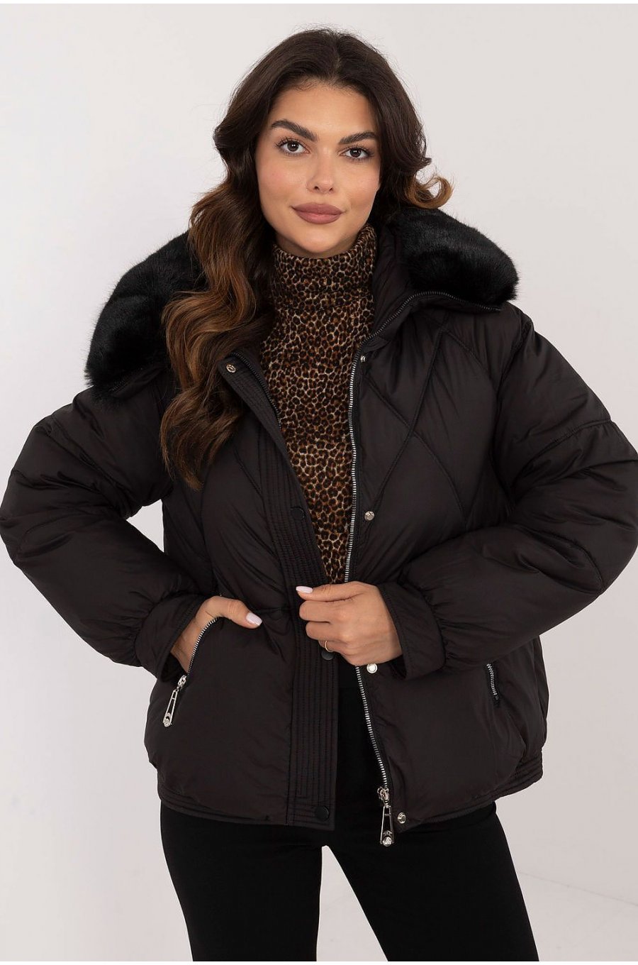 Geaca dama de iarna scurta, neagra, matlasata, cu gluga si blanita, Letizia1 1 - jojofashion.ro