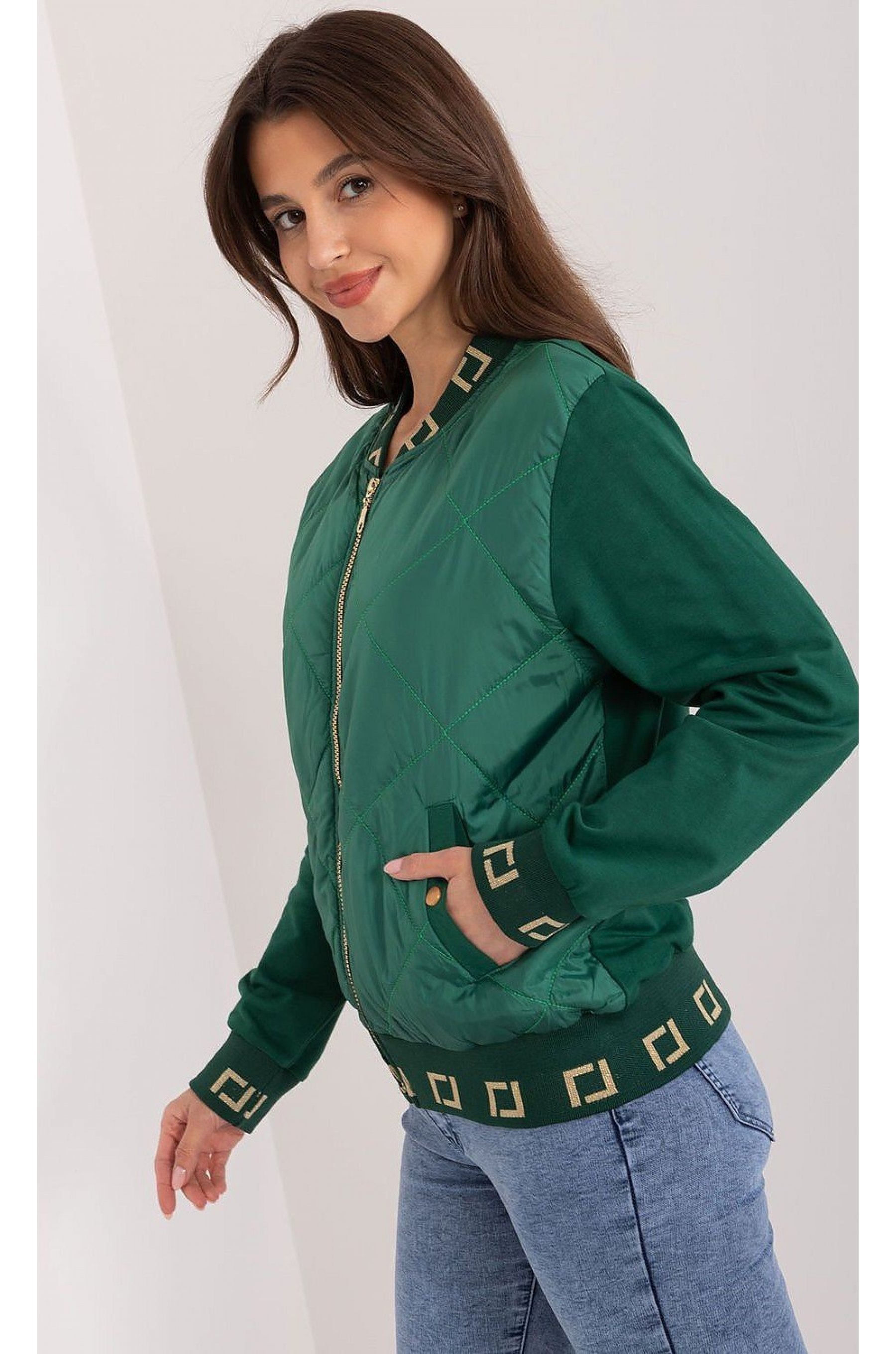 Geaca dama de primavara scurta, din bumbac si fas, verde, matlasata ...