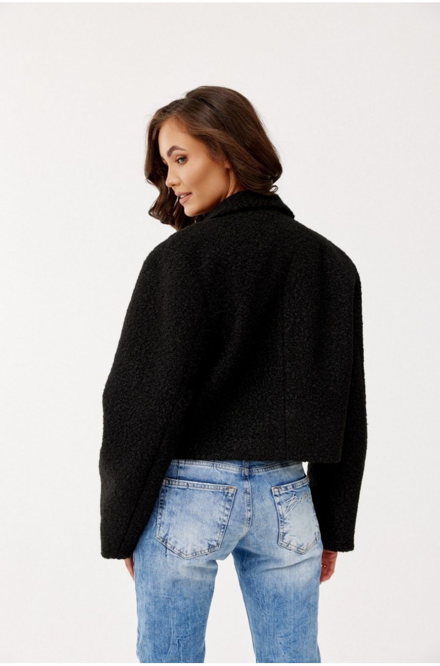 Geaca dama de toamna scurta, neagra, cu revere si nasturi mari, Renate 5 - jojofashion.ro