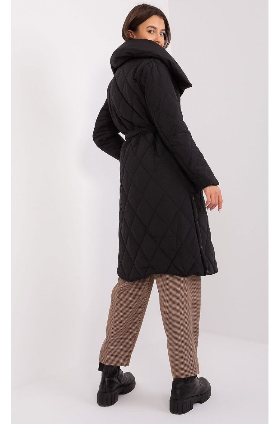 Geaca dama parka matlasata, neagra, cu guler inalt, Rhoxa Geaca dama parka matlasata, neagra, cu guler inalt, Rhoxa 3 - jojofashion.ro
