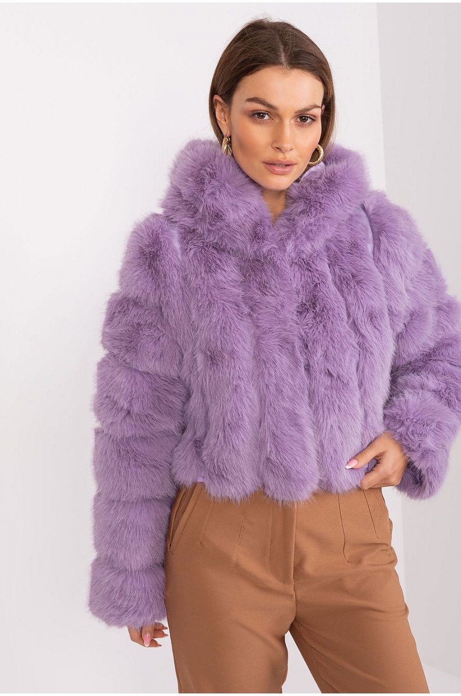 Geaca dama scurta, din blana eco, lila, cu gluga, Lubelle4 Geaca dama scurta, din blana eco, lila, cu gluga, Lubelle4 1 - jojofashion.ro