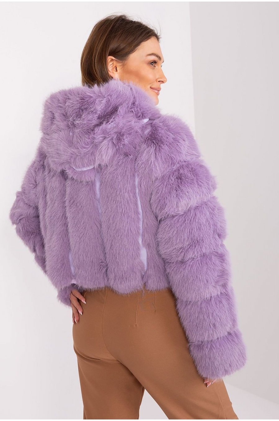 Geaca dama scurta, din blana eco, lila, cu gluga, Lubelle4 Geaca dama scurta, din blana eco, lila, cu gluga, Lubelle4 3 - jojofashion.ro