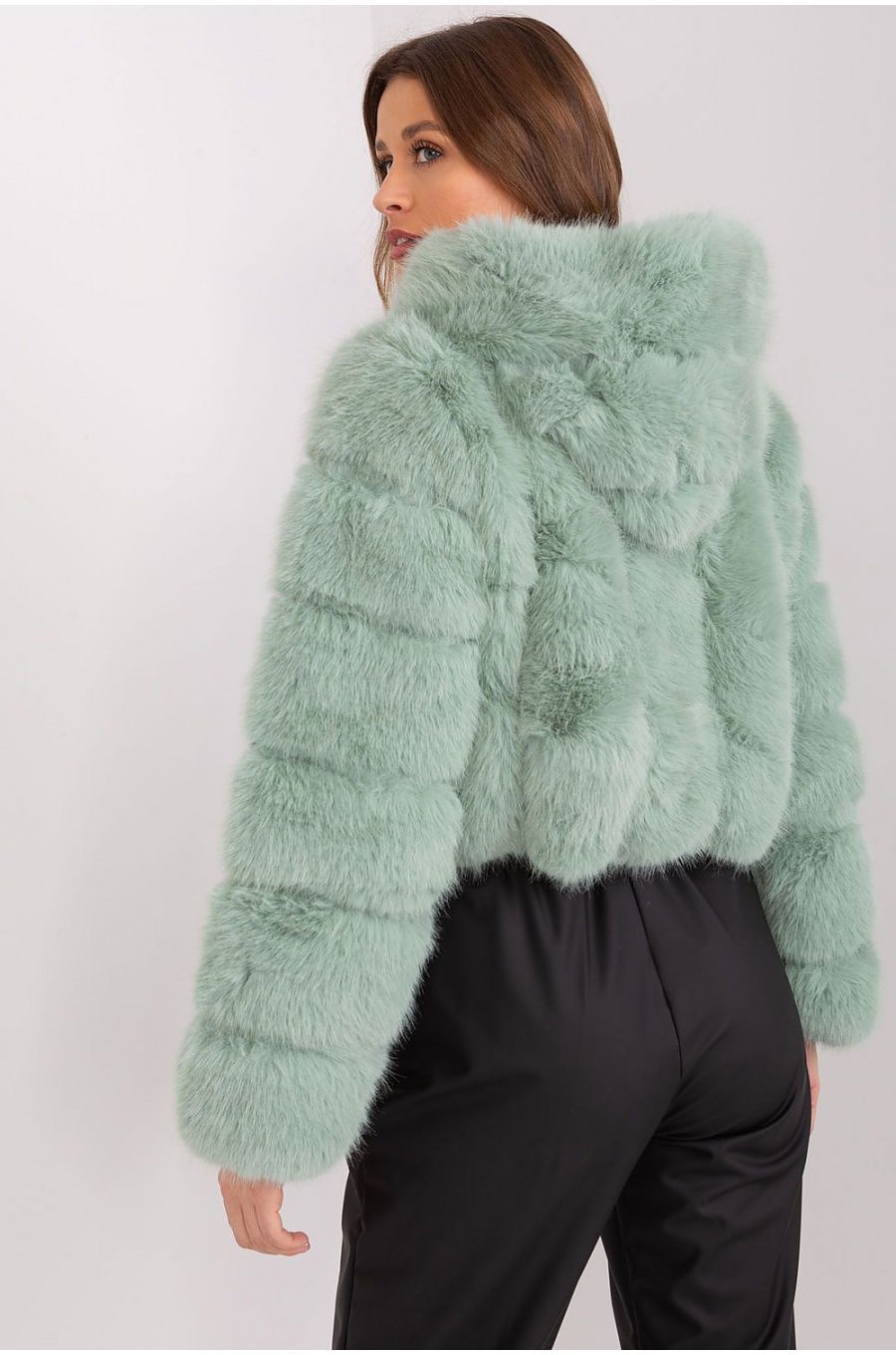 Geaca dama scurta, din blana eco, menta, cu gluga, Lubelle10 Geaca dama scurta, din blana eco, menta, cu gluga, Lubelle10 3 - jojofashion.ro