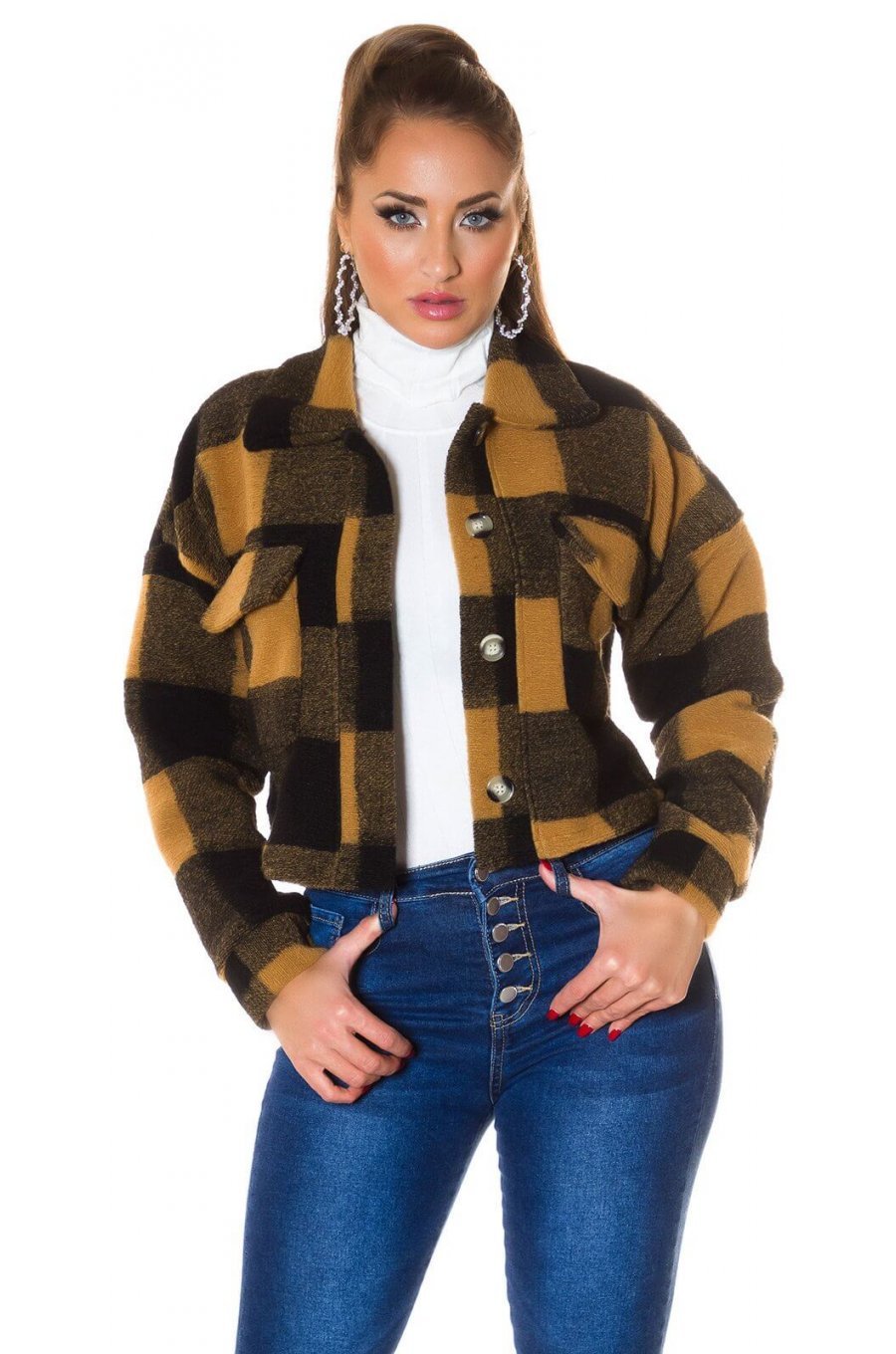 Jacheta dama crop cappuccino cu model in carouri Lizy Jacheta dama crop cappuccino cu model in carouri Lizy 1 - jojofashion.ro