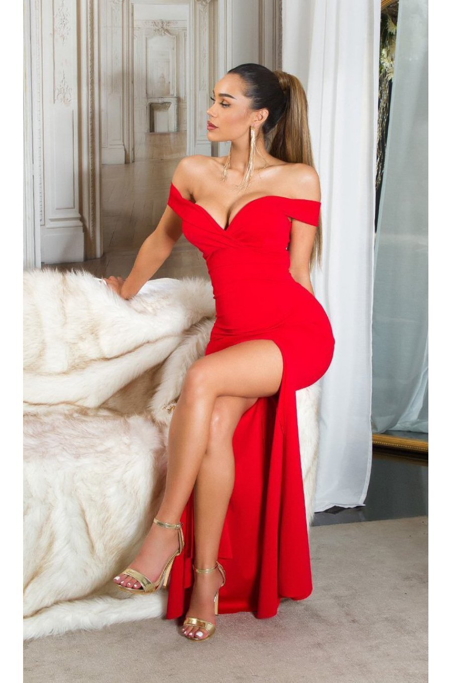 Rochie eleganta lunga, rosie, mulata, cu umerii goi, crapata pe picior, Berda 3 - jojofashion.ro