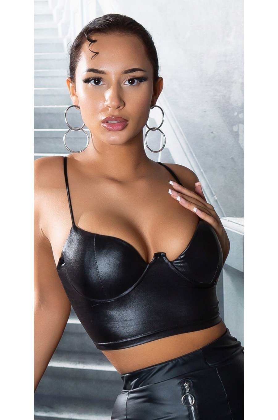 Top dama negru WetLook Rotterdam Top dama negru WetLook Rotterdam 1 - jojofashion.ro
