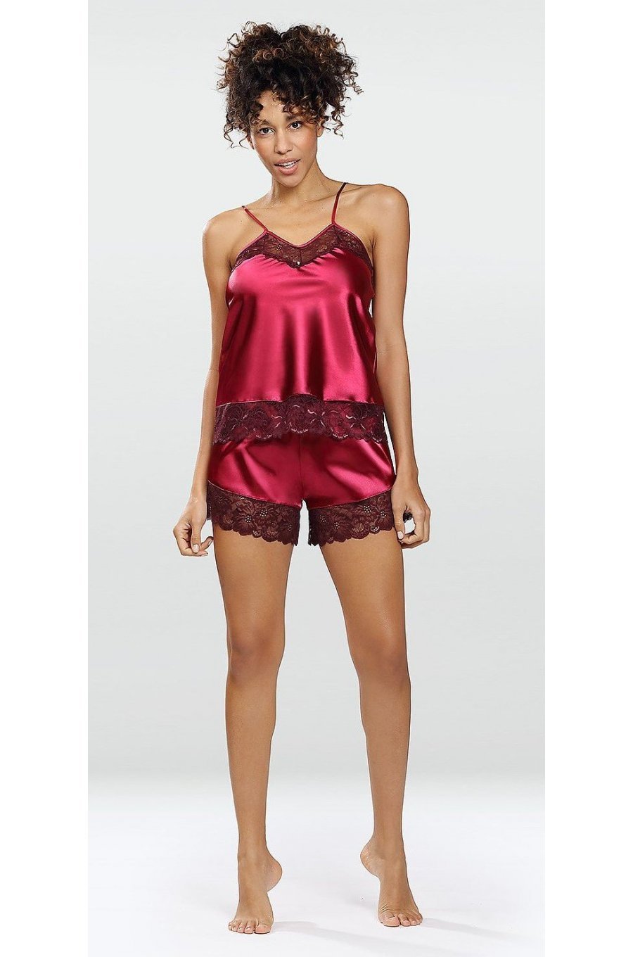 Set neglijeu din satin burgundy, cu insertii din dantela, Julle 3 - jojofashion.ro