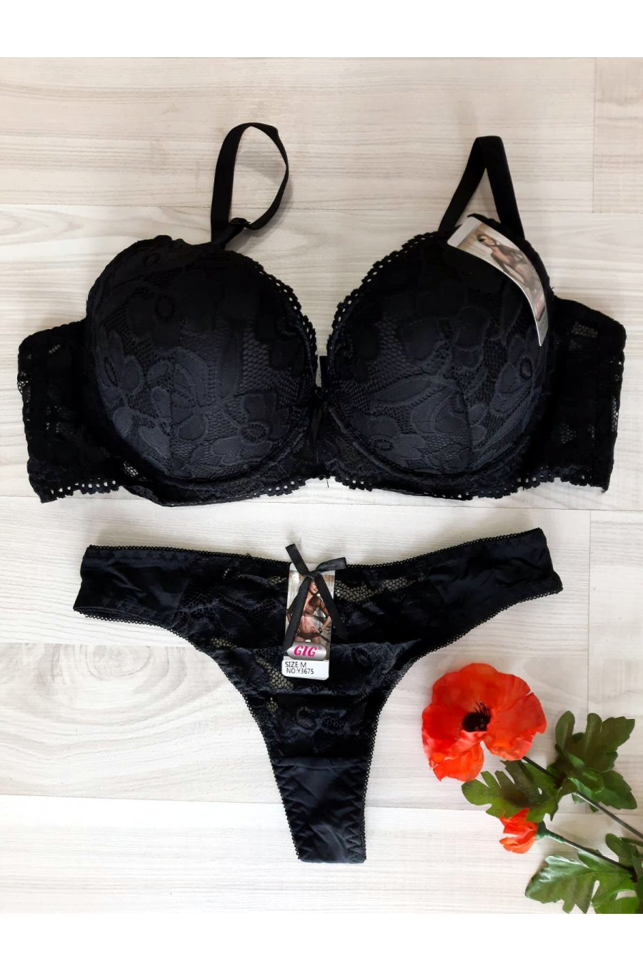 Sutien dama dantela neagra Alisee Sutien dama dantela neagra Alisee 1 - jojofashion.ro