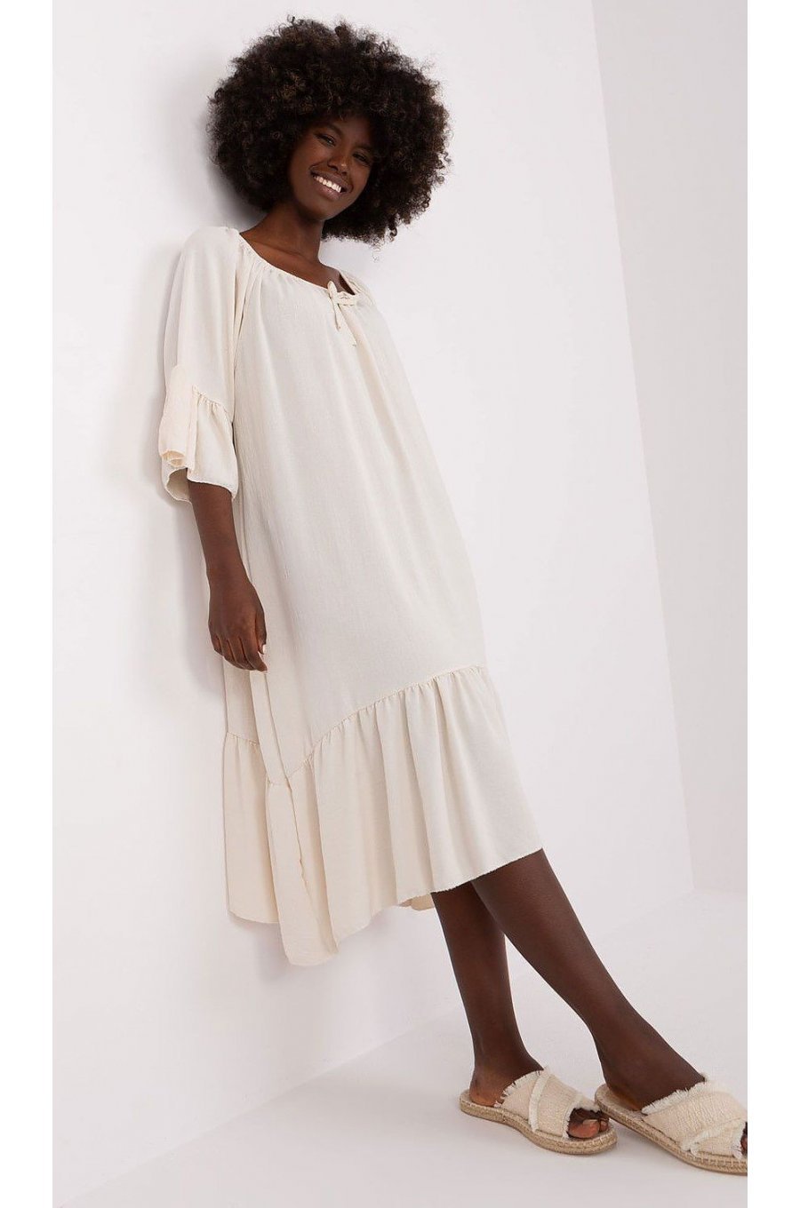 Rochie de vara bej midi oversize cu volane vaporoasa Makadamia 2 - jojofashion.ro