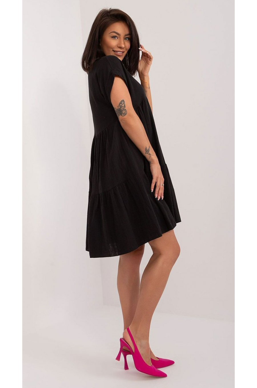 Rochie de vara scurta, din bumbac, neagra, croi A, cu volan lat, Nedia 3 - jojofashion.ro