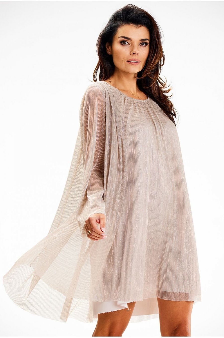 Rochie scurta din glitter bej cu maneca lunga Kyelle2 Rochie scurta din glitter bej cu maneca lunga Kyelle2 1 - jojofashion.ro