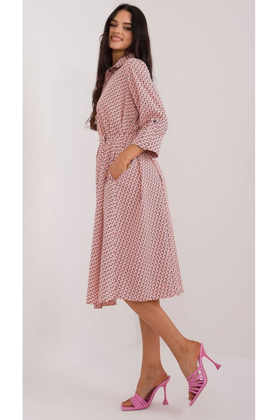 Rochie tip camasa roz prafuit cu print multicolor midi cu maneca trei sferturi Saila2 2 - jojofashion.ro