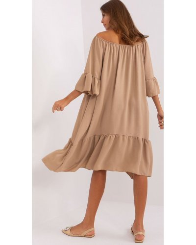 Rochie de vara midi, maro, oversize, cu volane, vaporoasa, Makadamia Rochii de zi, Rochie de vara midi, maro, oversize, cu volane, vaporoasa, Makadamia - jojofashion.ro