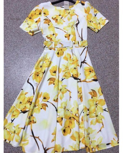 Rochii galbene, Rochie de vara alba cu flori galbene in clos Adelaide - jojofashion.ro