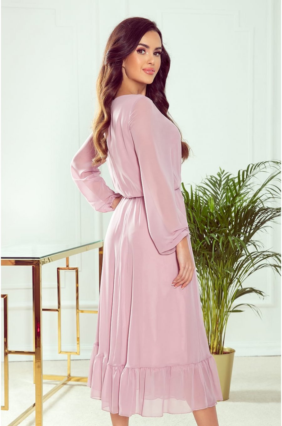 Rochie midi roz pudrat din chiffon cu maneca lunga Calina 3 - jojofashion.ro