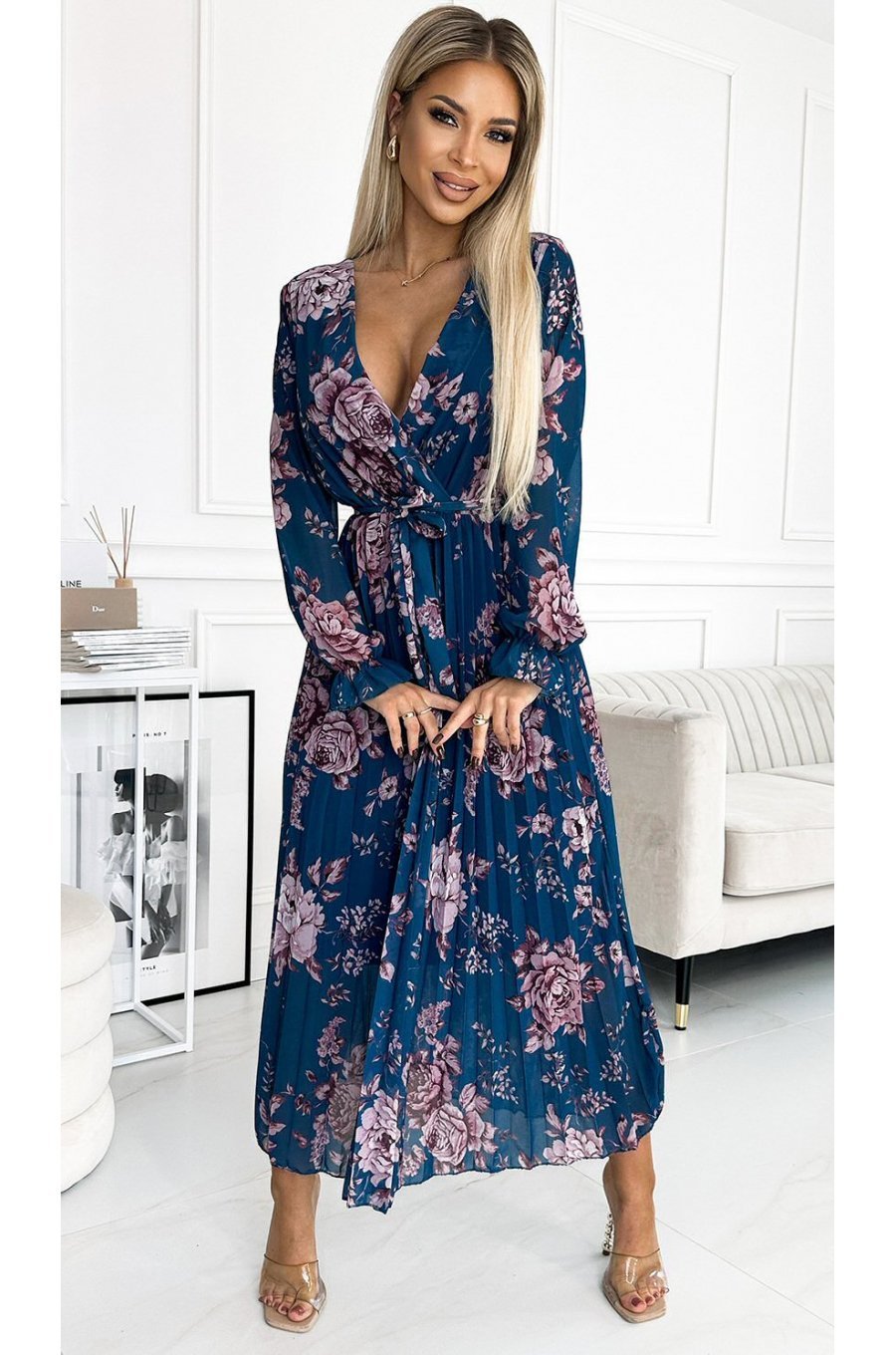 Rochie plisata lunga, din chiffon bleu cu flori roz, cu maneca lunga, Esca 1 - jojofashion.ro