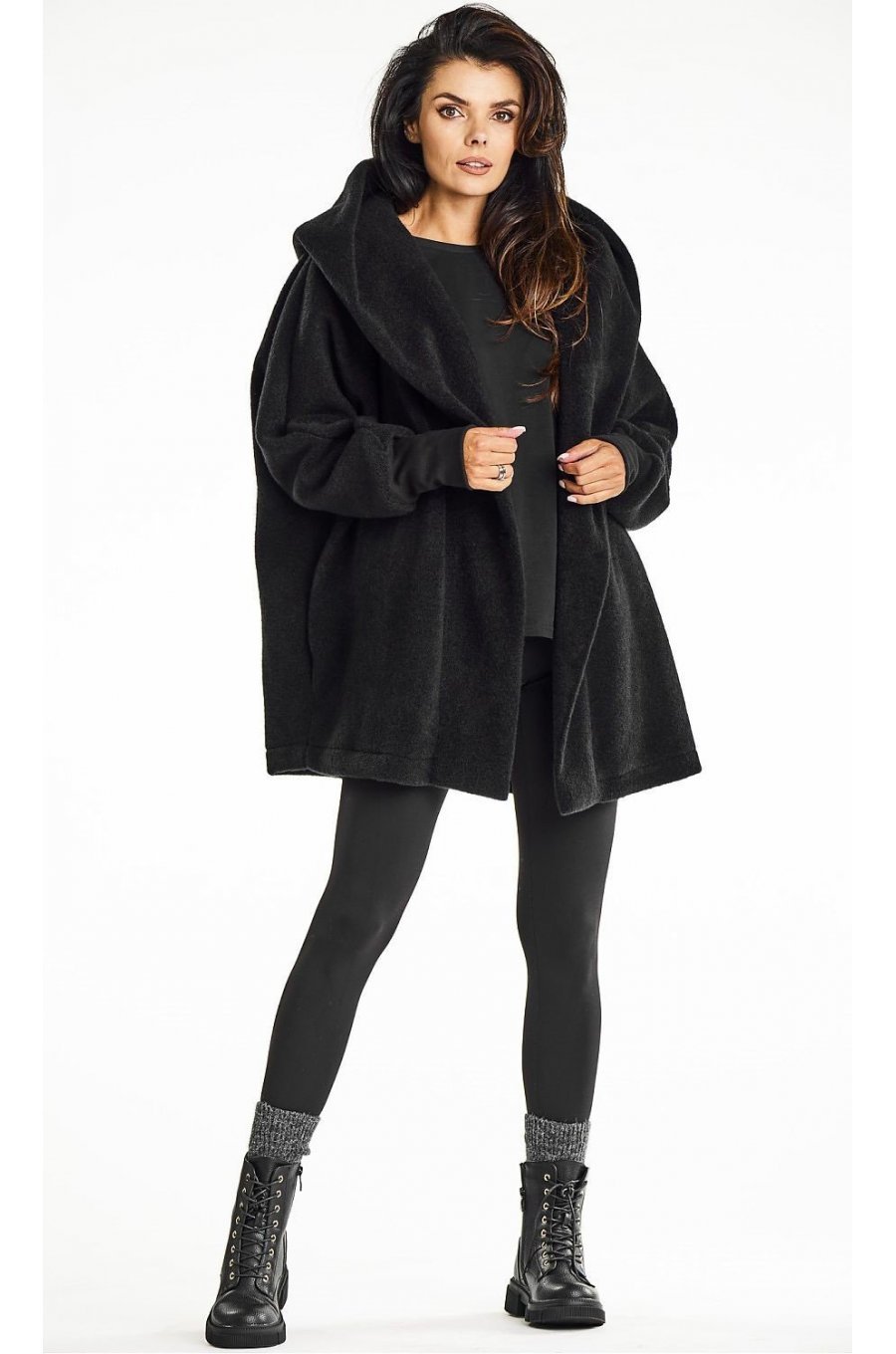 Palton dama de iarna midi, negru, tip kimono, oversize, cu gluga, Miriam1 Palton dama de iarna midi, negru, tip kimono, oversize, cu gluga, Miriam1 2 - jojofashion.ro
