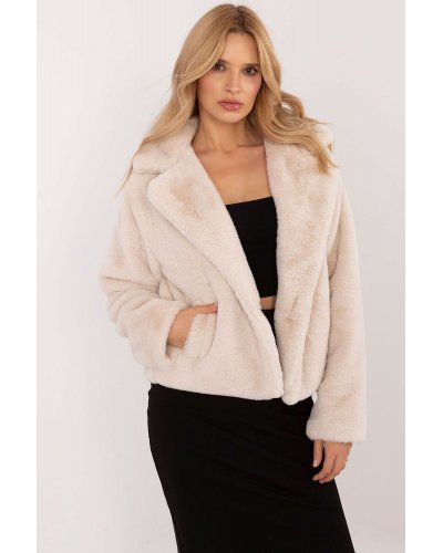 Geaca dama de iarna scurta, din blana eco, crem, Yanira2 Geci dama, Geaca dama de iarna scurta, din blana eco, crem, Yanira2 - jojofashion.ro