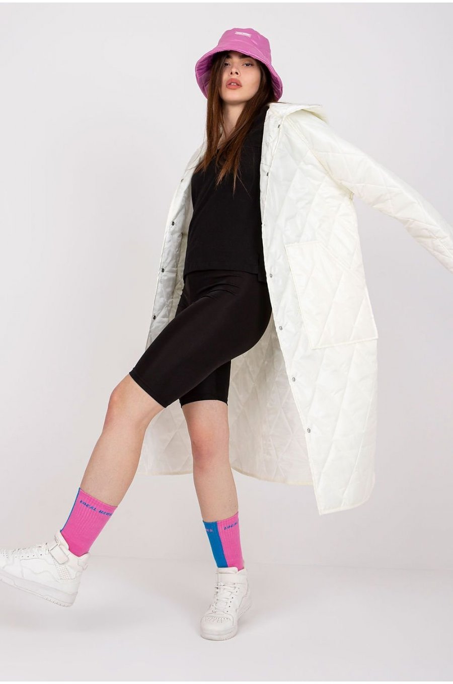 Palton dama de toamna lung, alb, matlasat, Eyshan Palton dama de toamna lung, alb, matlasat, Eyshan 3 - jojofashion.ro